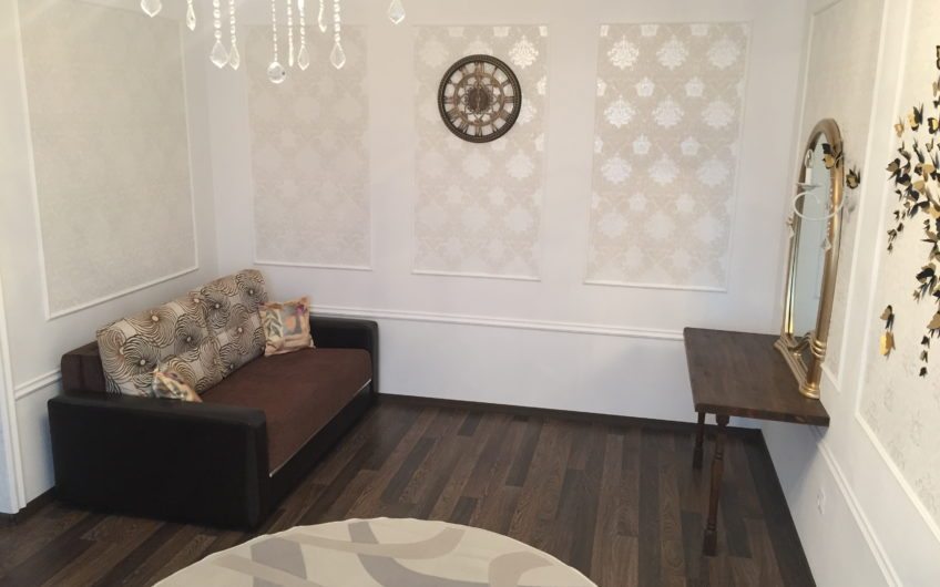 1-комнатная квартира, б-р Космонавтов, 40