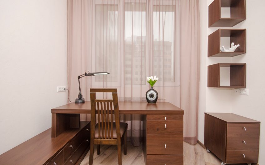 3-комнатная квартира, пр-т Независимости, 85В