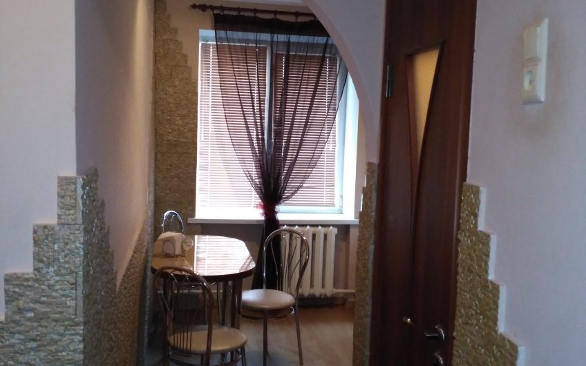 1-комнатная квартира, б-р Космонавтов, 63