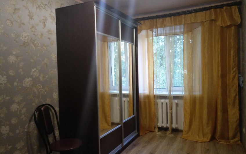 2-комнатная квартира, ул. Б. Хмельницкого, 31