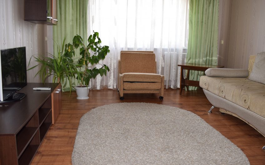 2-комнатная квартира, ул. Дзержинского, 25